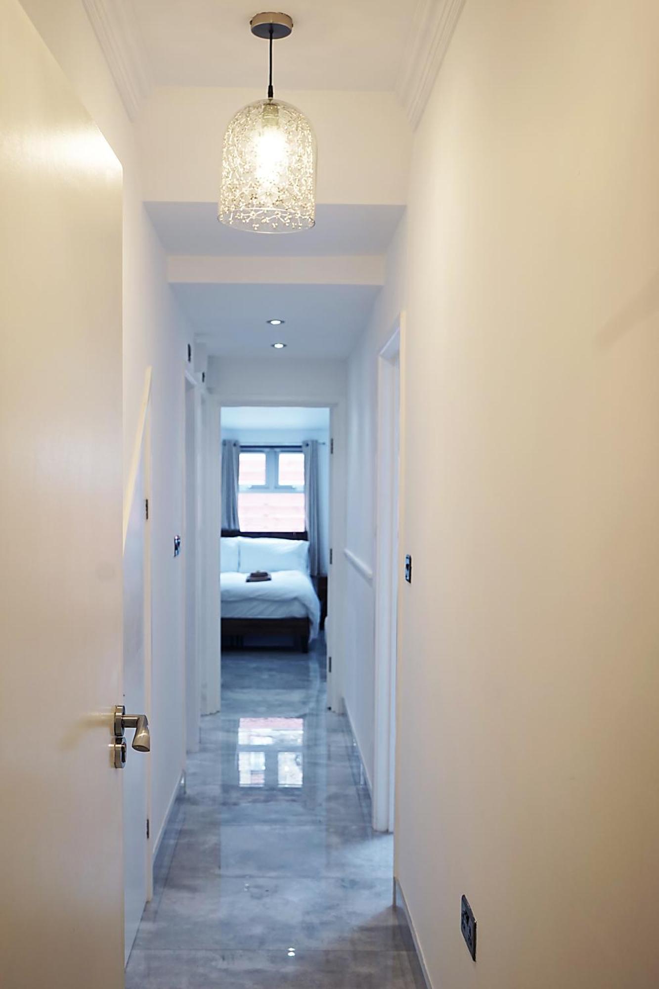 Вилла Luxury London House Sleeps 13, 2 Minutes To Metro Экстерьер фото