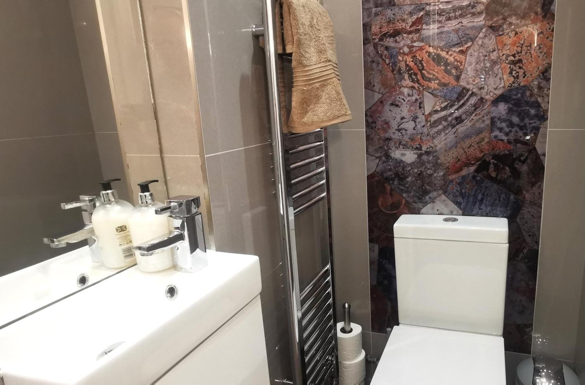 Вилла Luxury London House Sleeps 13, 2 Minutes To Metro Экстерьер фото